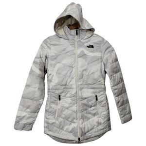 The North Face Puffer‎ Jacket Womens Sz XS Camo Gray White Hooded Zip Cinch